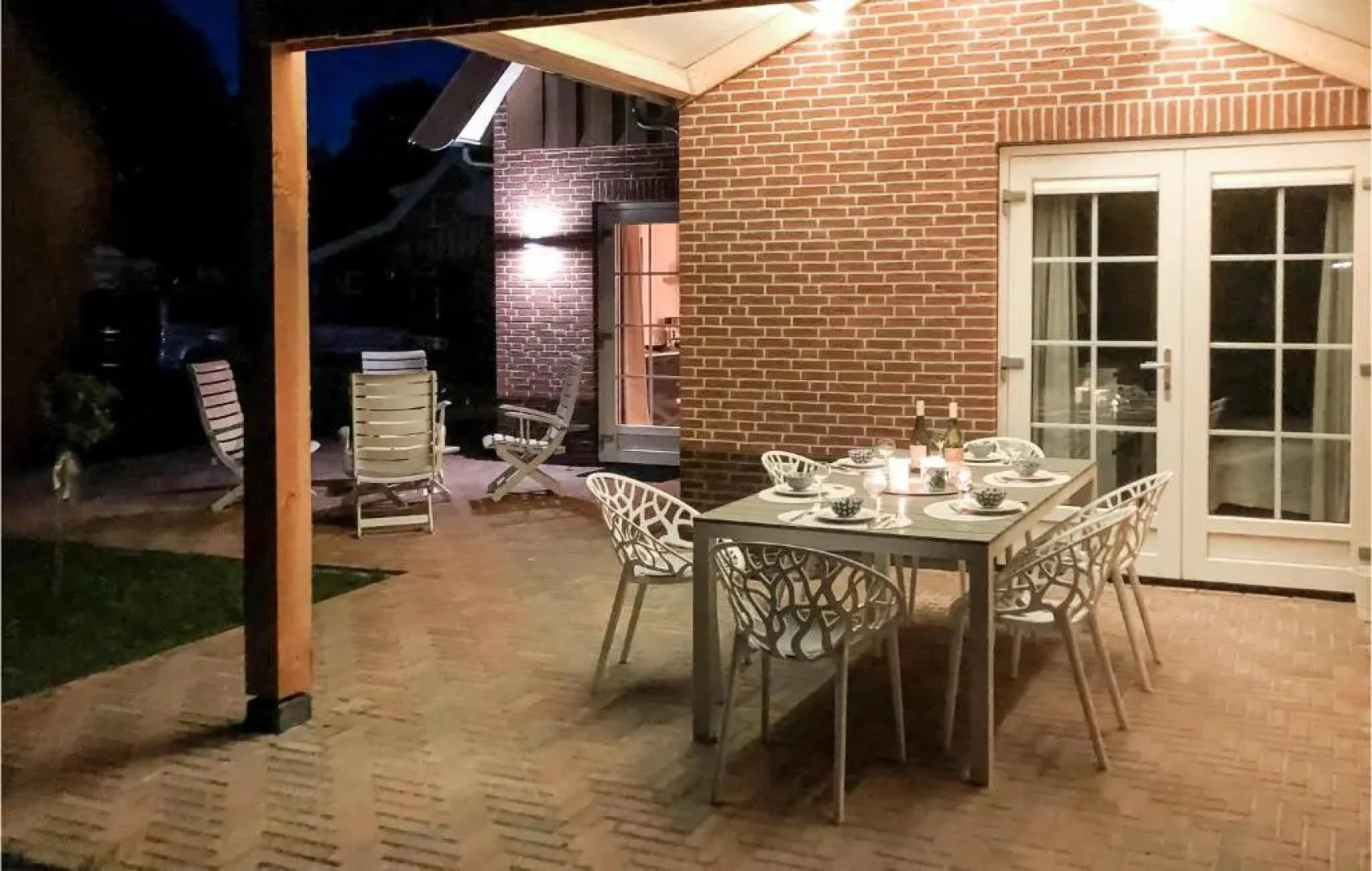 Nice Home in Hoge Hexel With 3 Bedrooms and Wifi