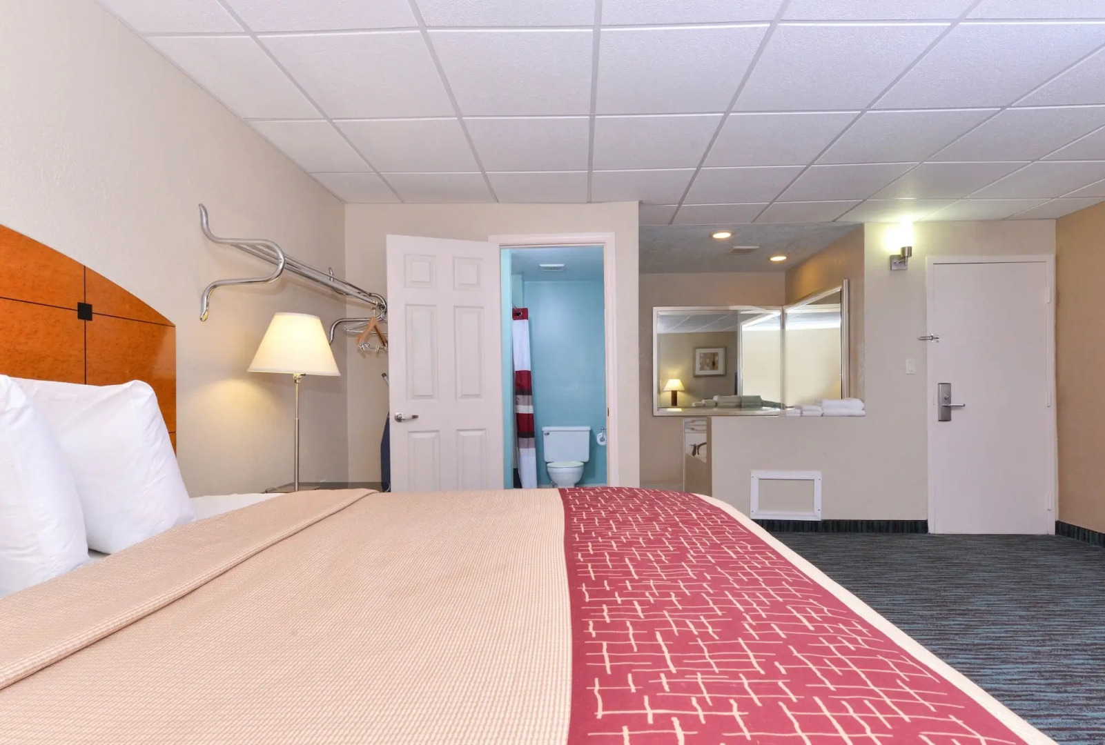 Red Roof Inn Chambersburg