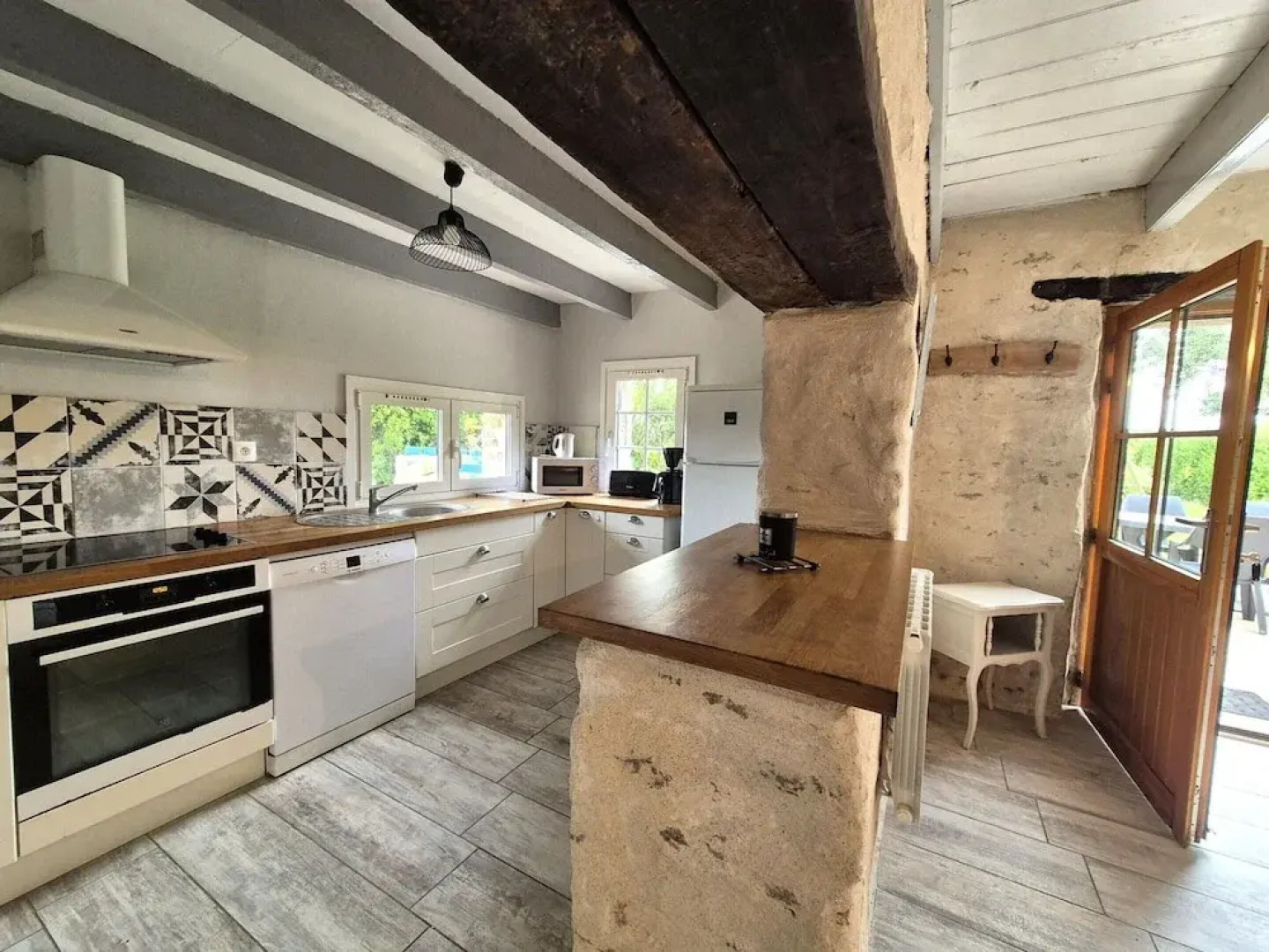 Stone House in Brittany Near Roscoff & Beaches