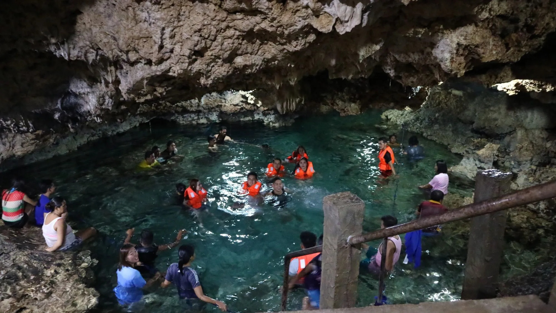 Puerto Del Sol Beach Resort