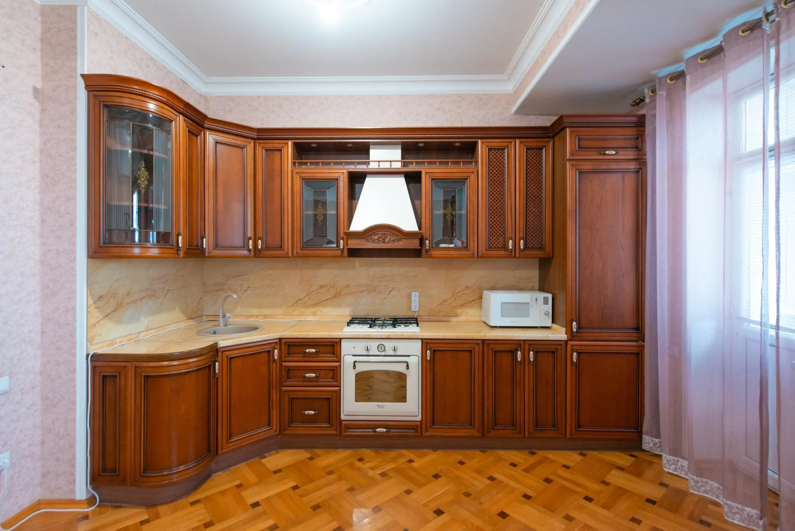 Привал на улице Юсупа Акаева 27Б