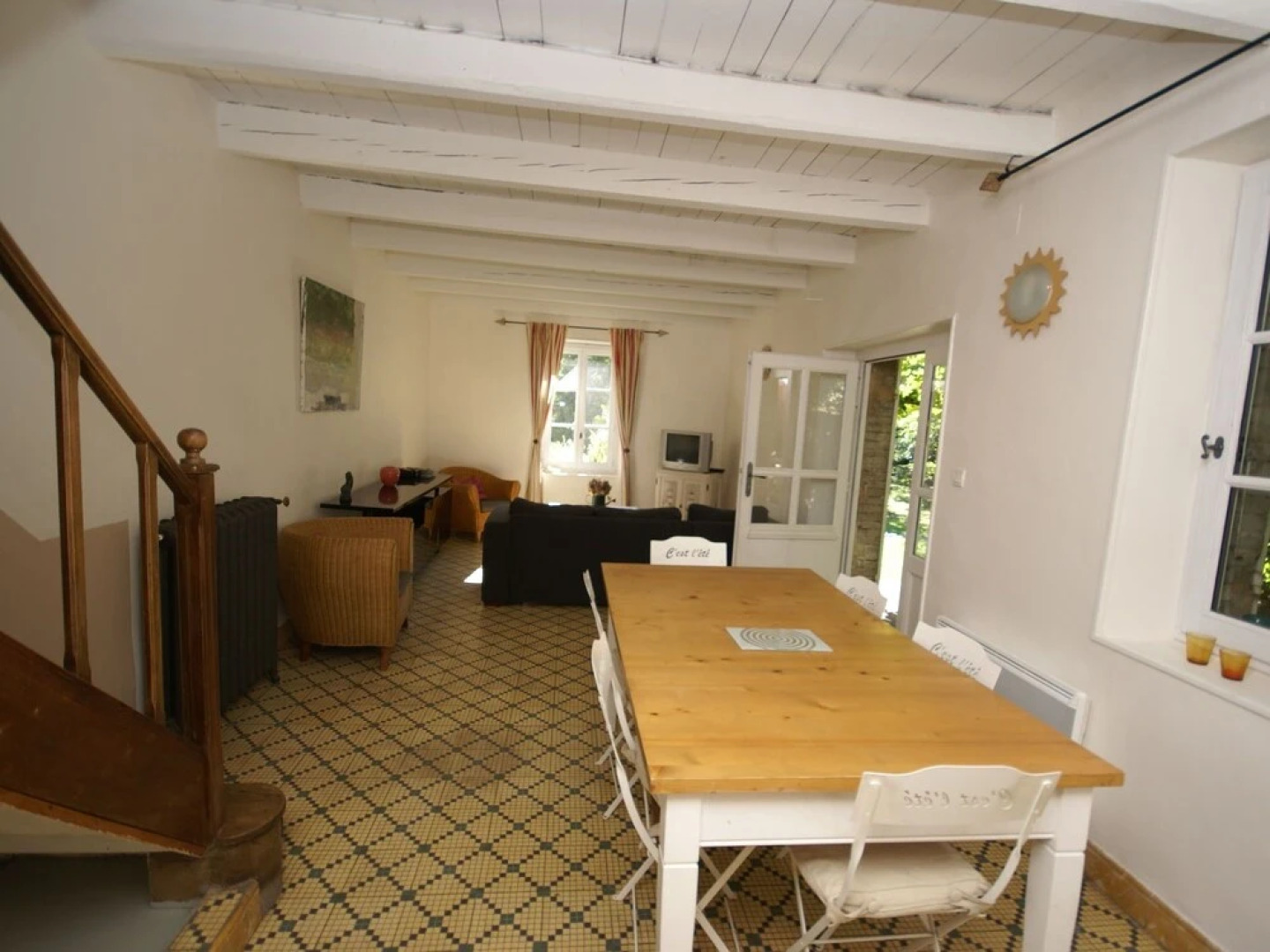 Lovely House with Grass Garden, Shared Swimmingpool, Next To the River Ardèche