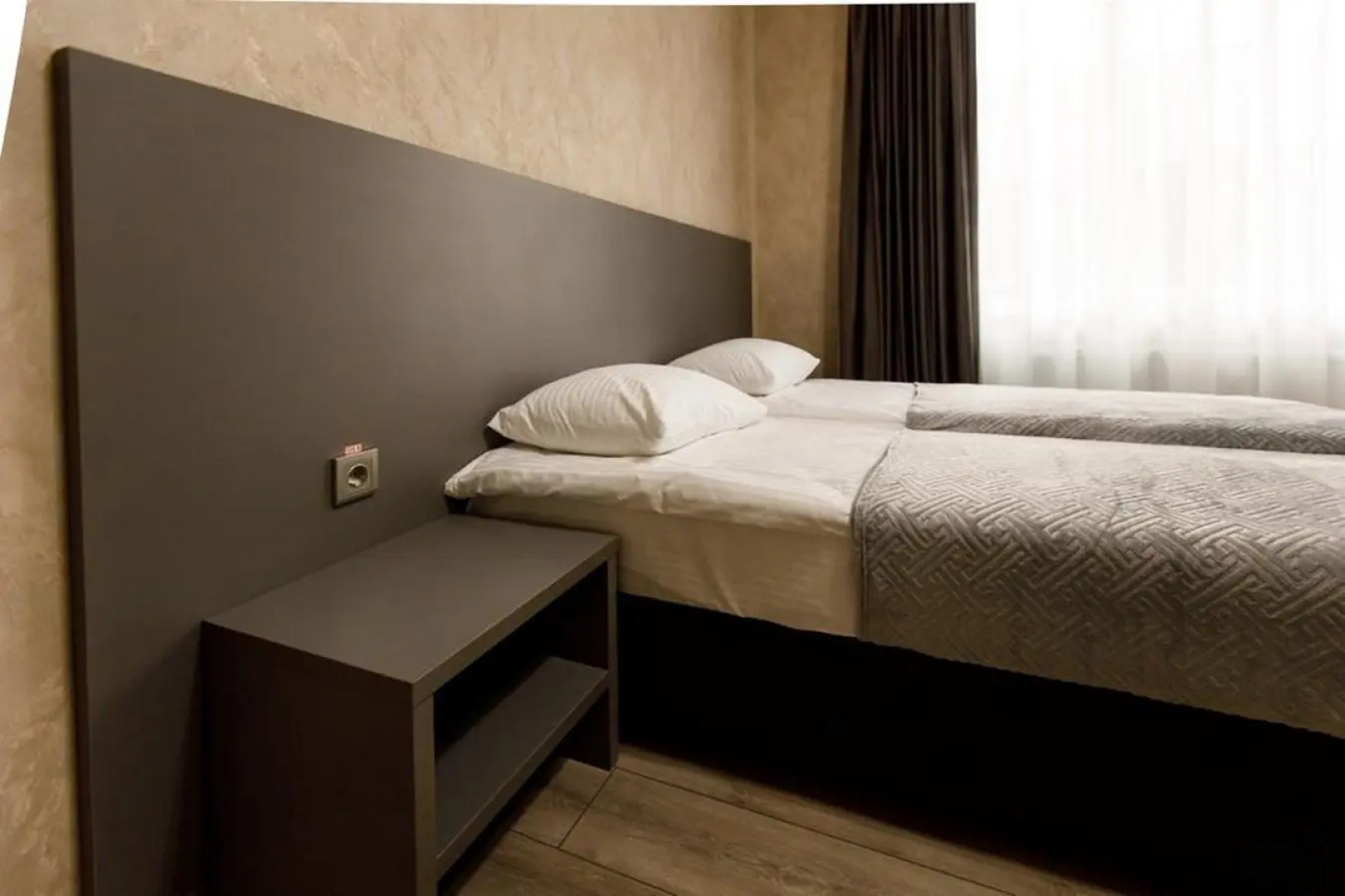 Апарт - отель Дворик