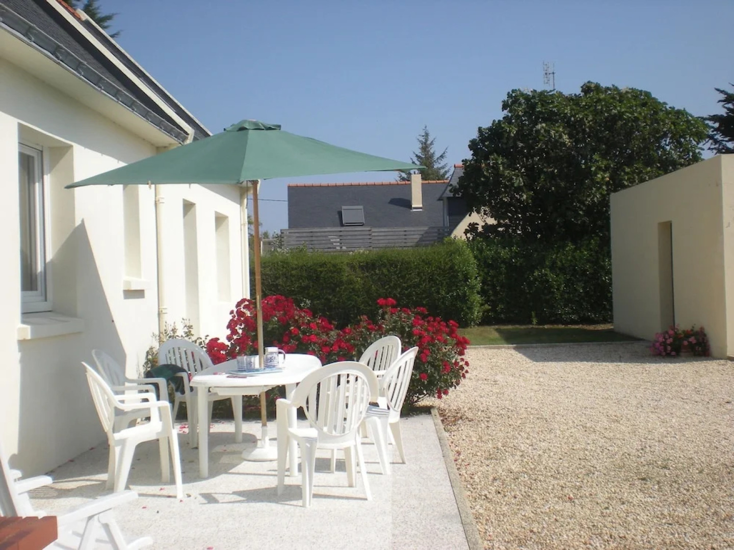 Cozy Holiday Home in Penmarch with Private Swimming Pool