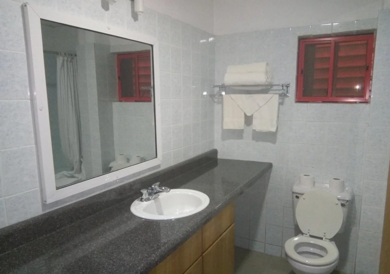 Aegeyi Grand Express