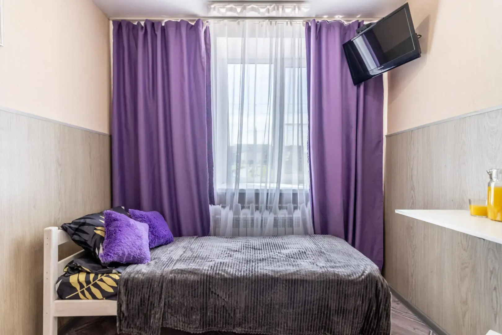 Time Apart на улице Карбышева 42