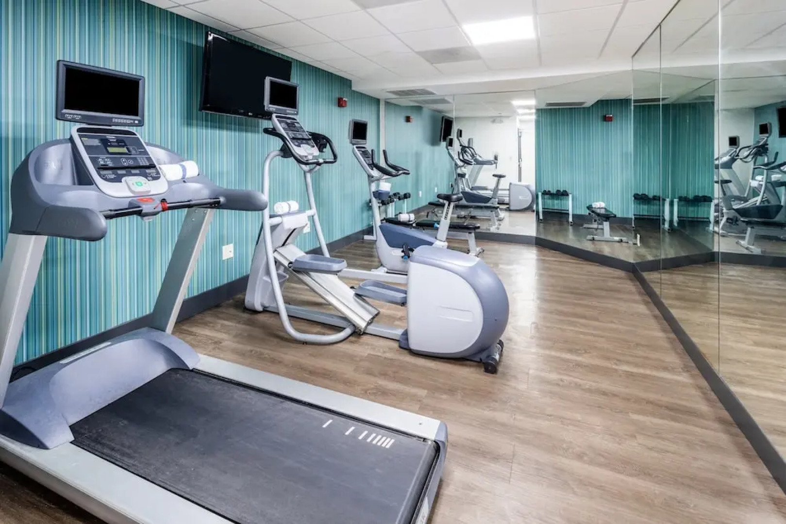 Holiday Inn Express Coventry S - West Warwick Area