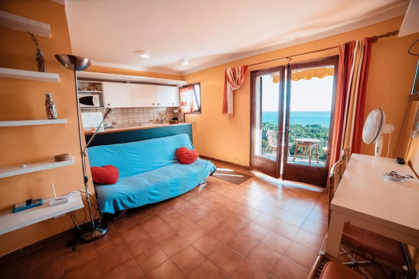 Beautiful Studio with Brilliant Views