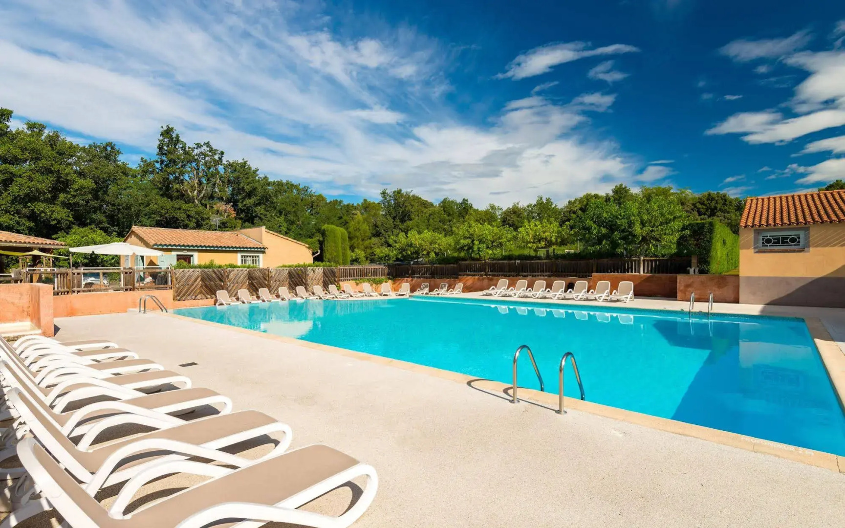 Residence Lagrange Vacances Les Mazets de Gaujac