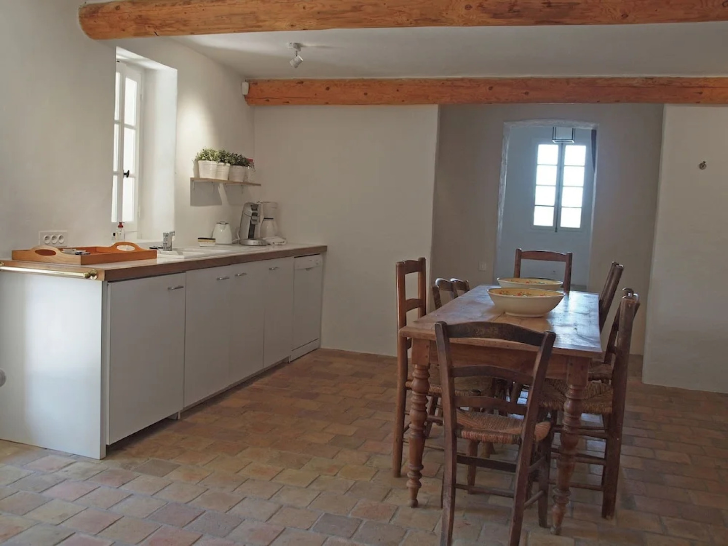 Enticing Villa With Private Swimming Pool in Oppede