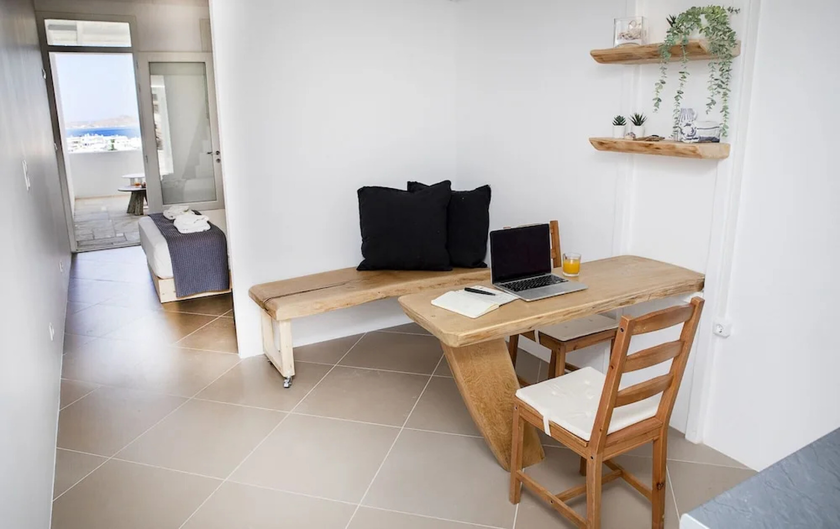 Bellevue Studio - Boutique Studio in Naousa