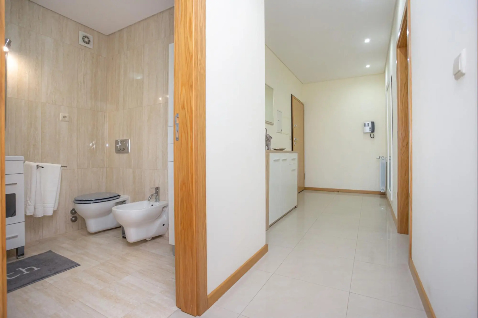 Buarcos Sunset Apartment by Rent4all