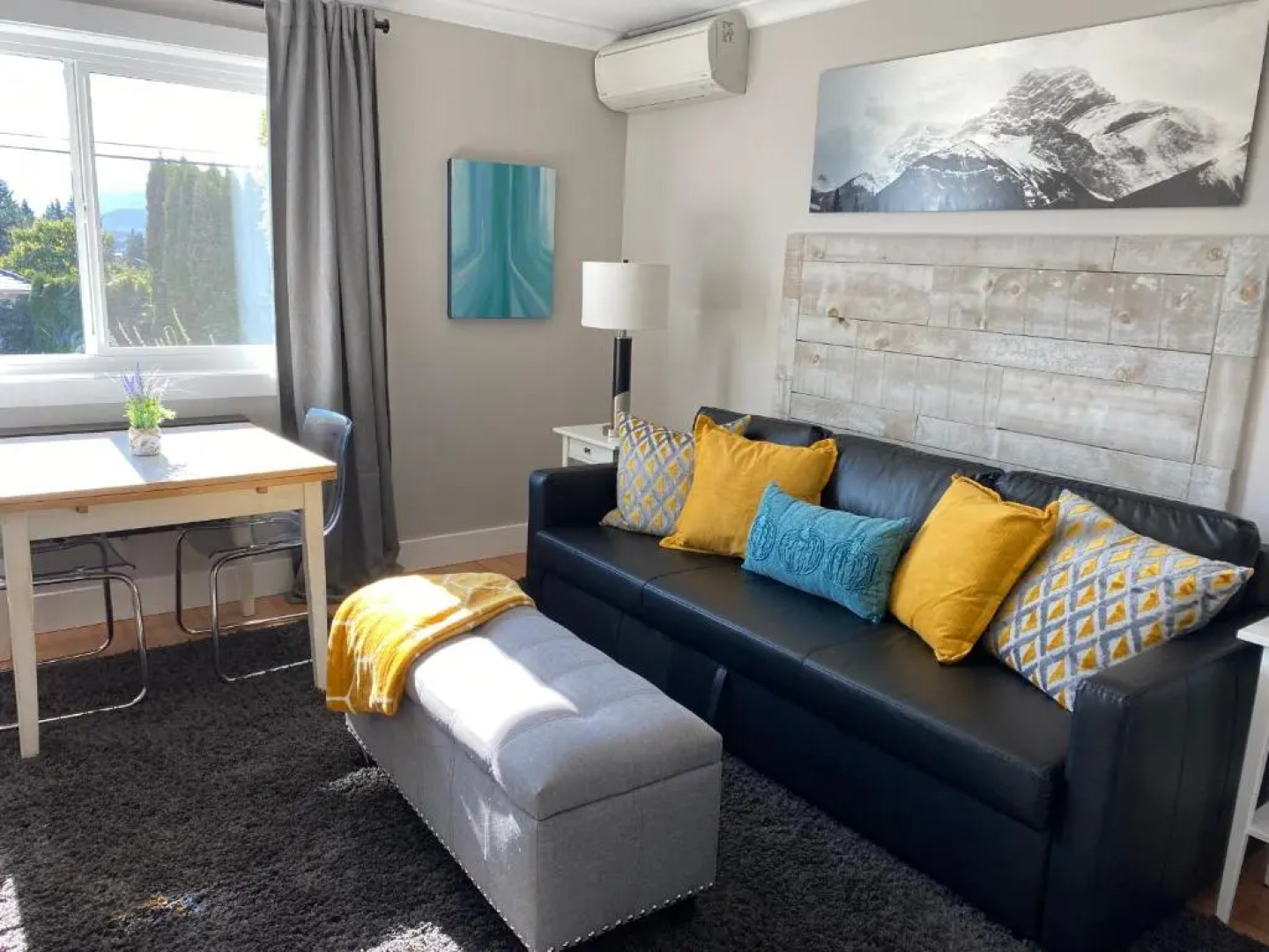 Panoramic view private 1 bedroom suite