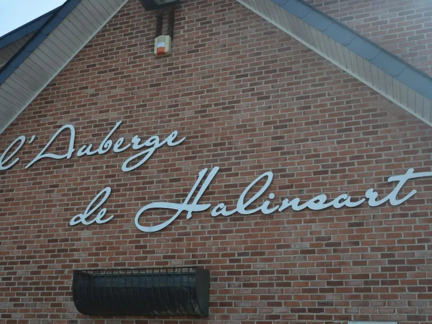 Superb House for Family Group with Swimming Pool, Sauna, Hot Tub, Billiards