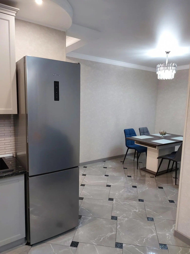 Апартаменты 5 звезд на улице Шамиля Джикаева 1А