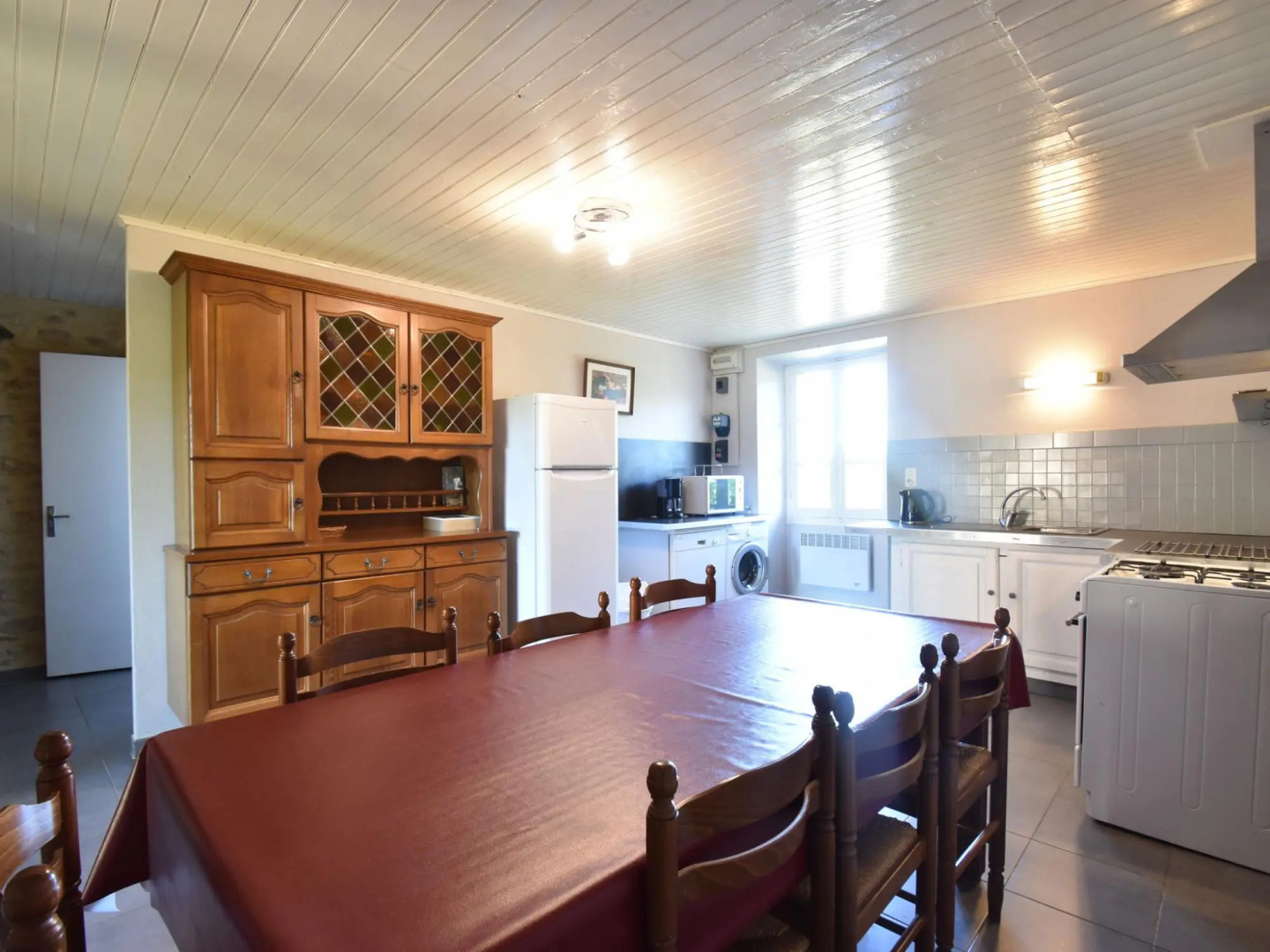 Cozy Holiday Home in Montayral With Swimming Pool