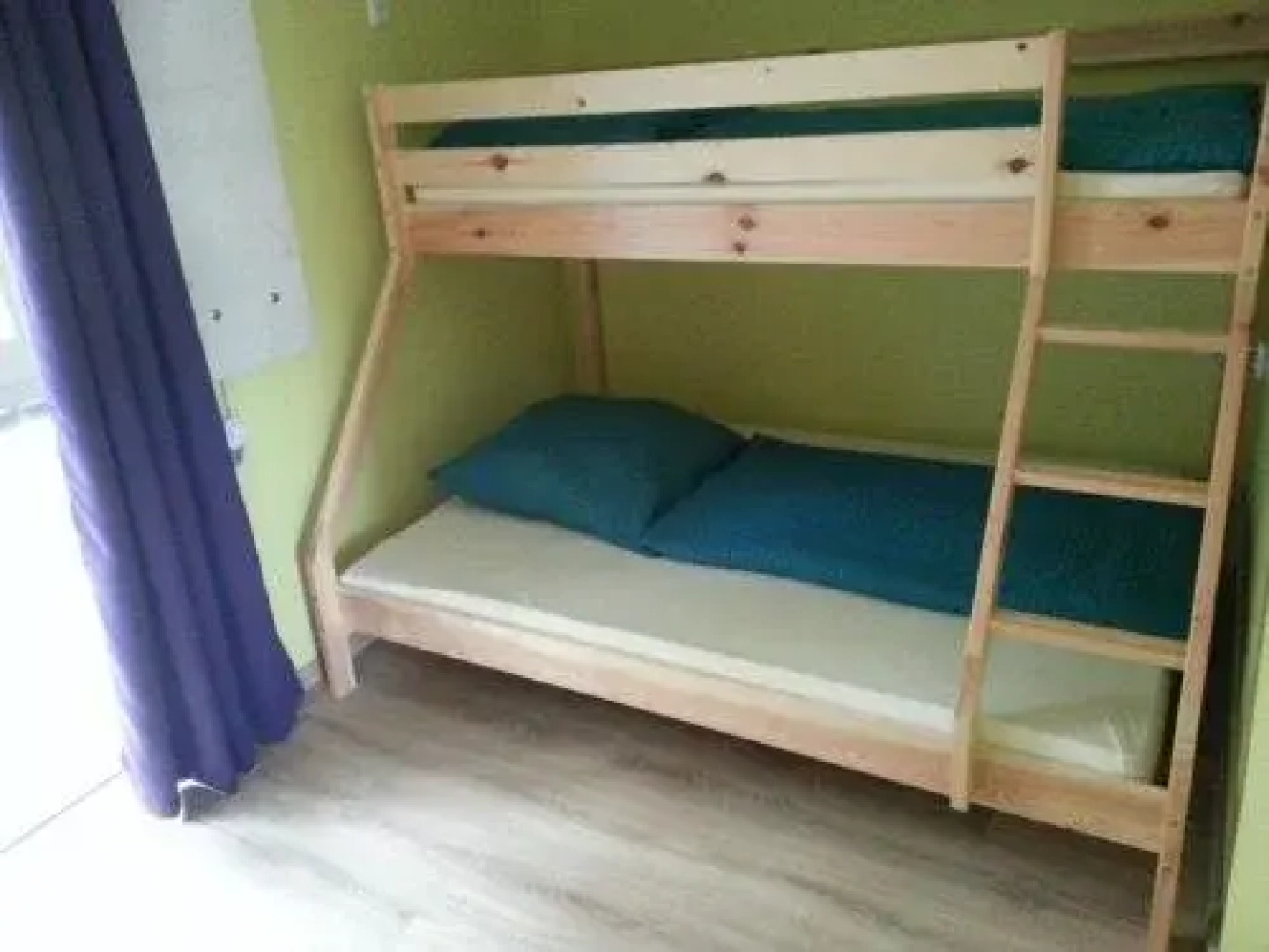 Ferienpark Perlsee Ferienhäuser, Camping, Mobilheime