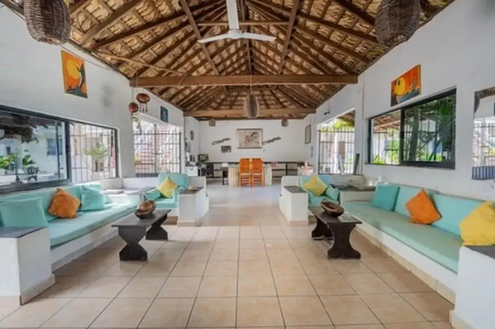 Paraiso Casa Blanca