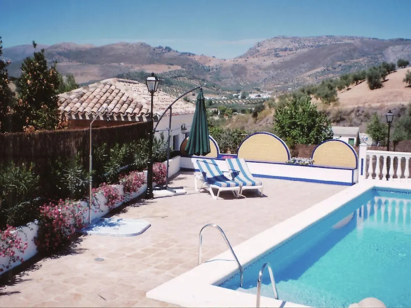 Rustic House With Swimming Pool, Beautifully Situated in Priego de Còrdoba