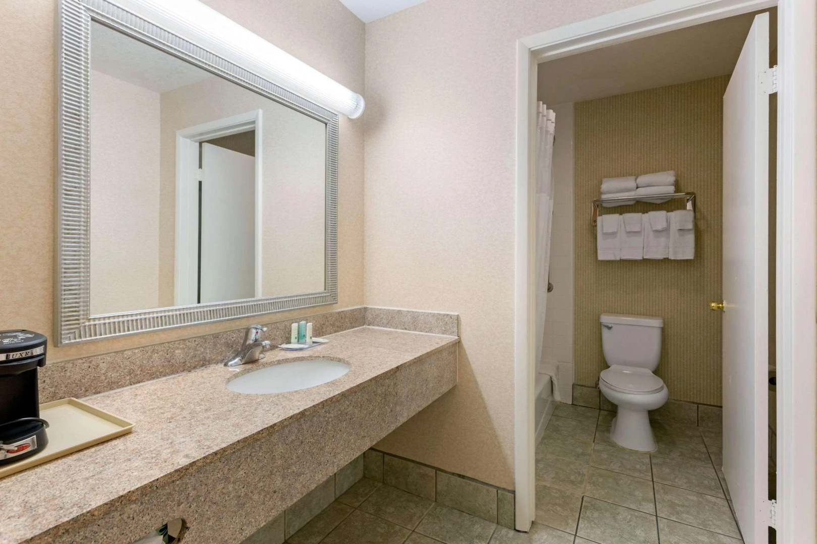 Quality Inn & Suites Oceanside near Camp Pendleton