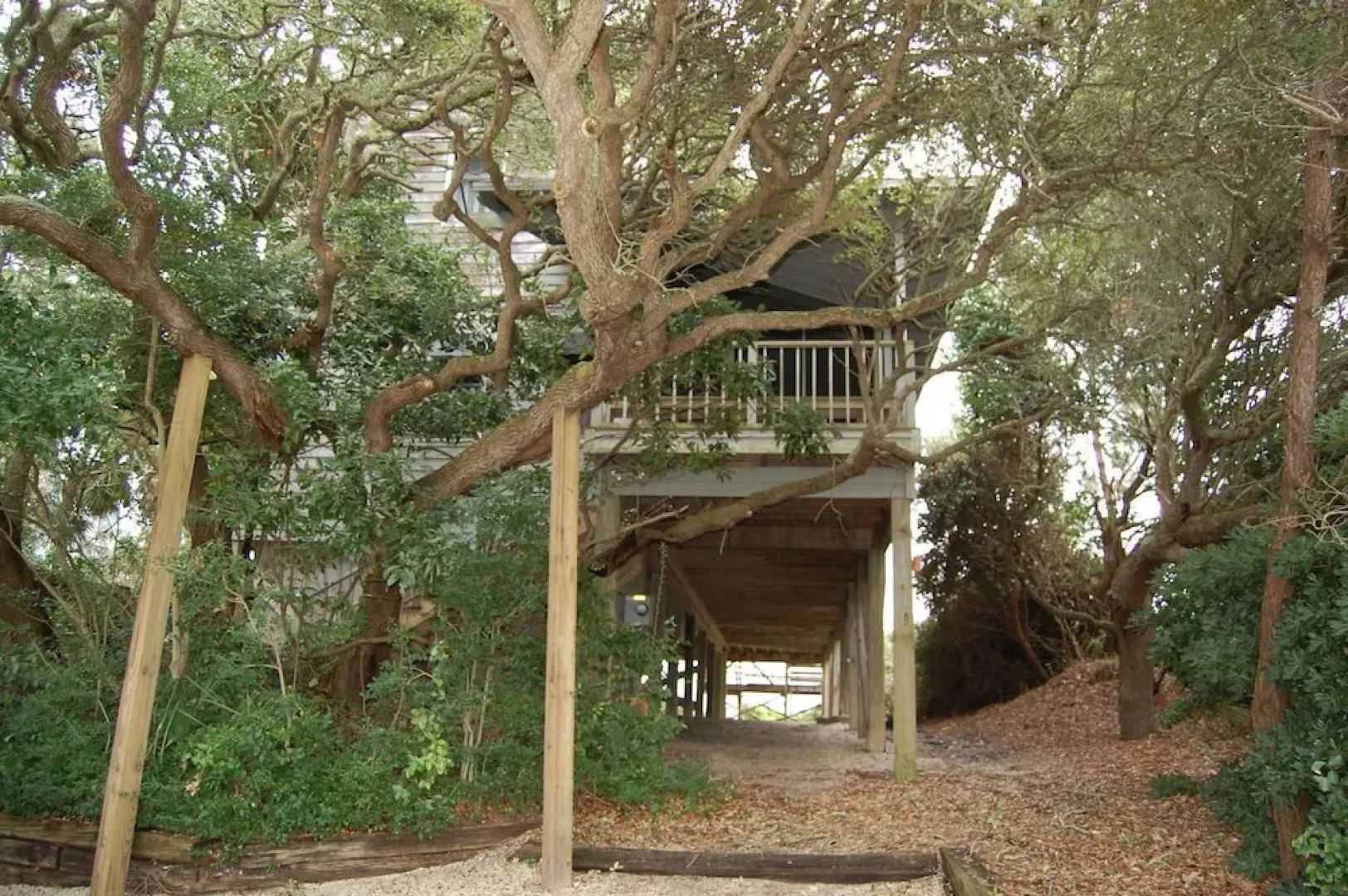 Kennedy Pawleys Island - 5 Br Home