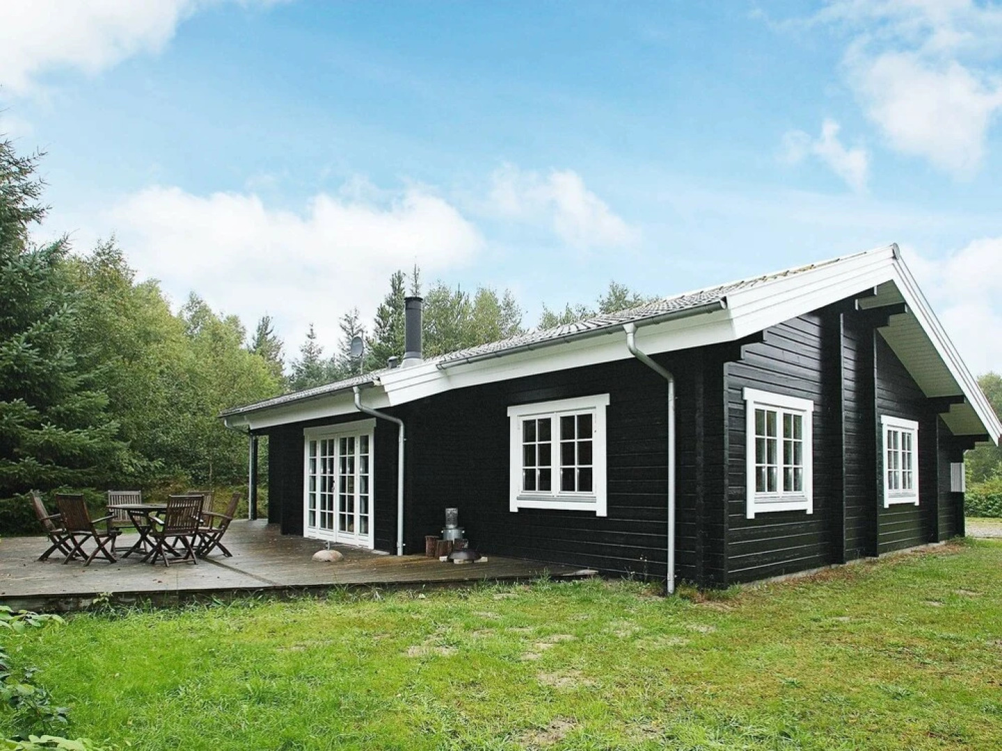 Wonderful Holiday Home in Saeby Jutland With Whirlpool