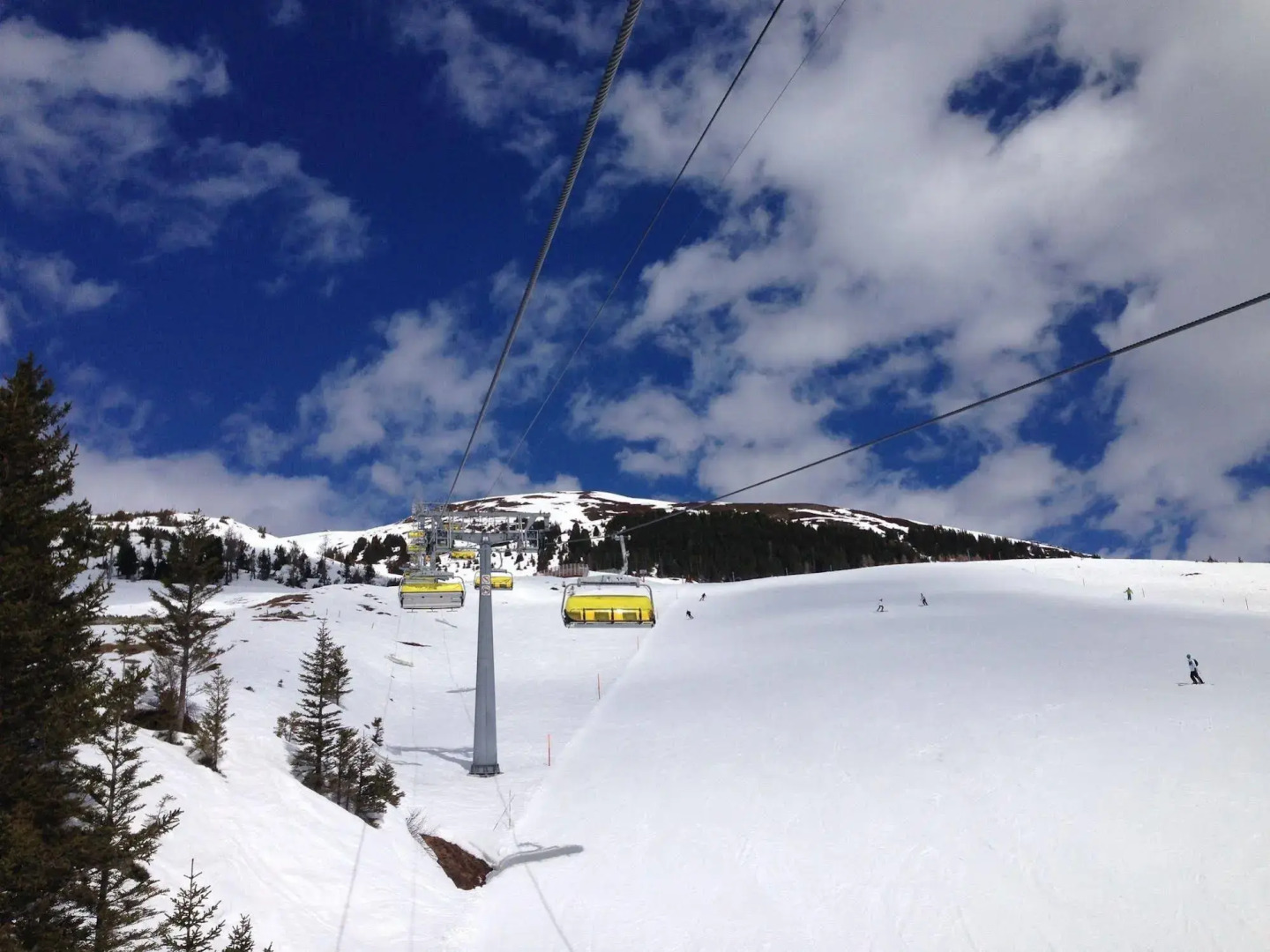 Hotel Bellevue - Traditional Swiss Hideaway