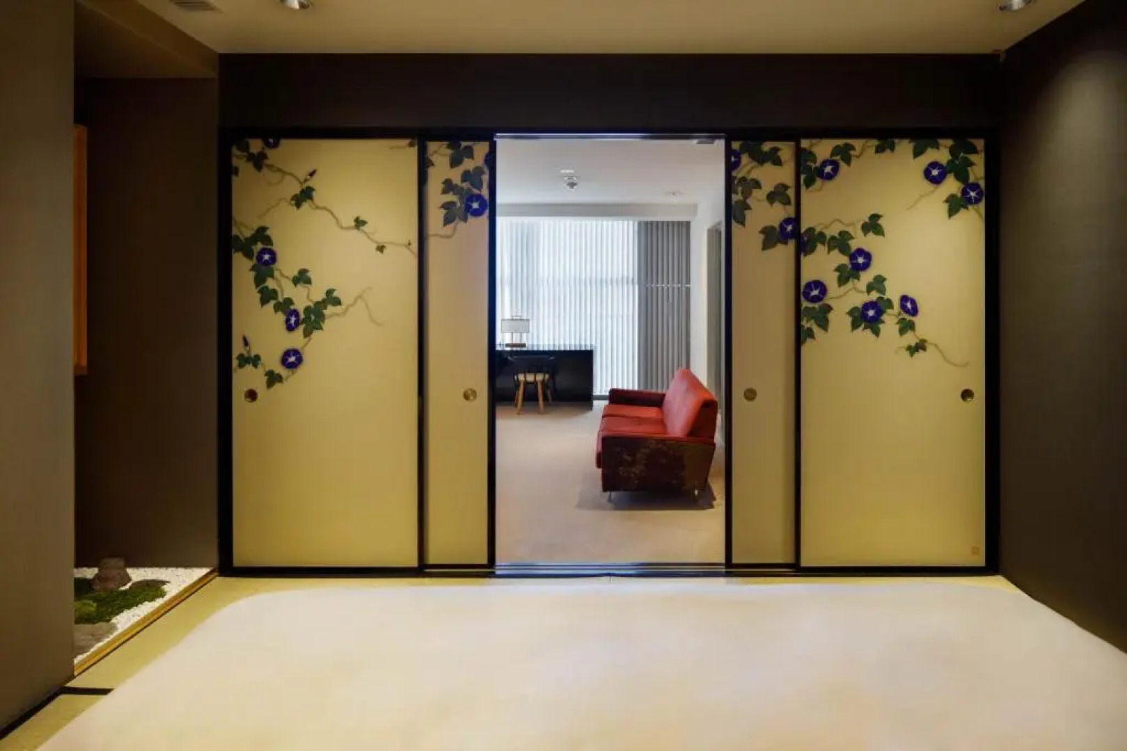 Отель The Screen