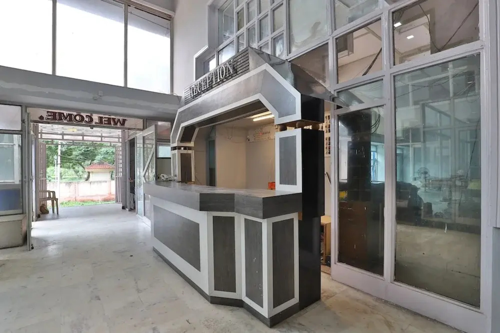 OYO 27796 Hotel Jubilee