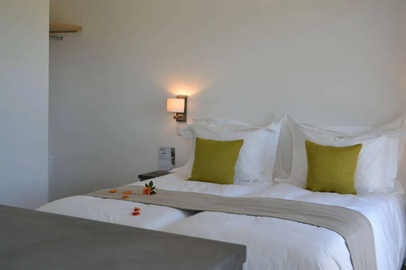 Gîtes LES Hauts DE Toulvern