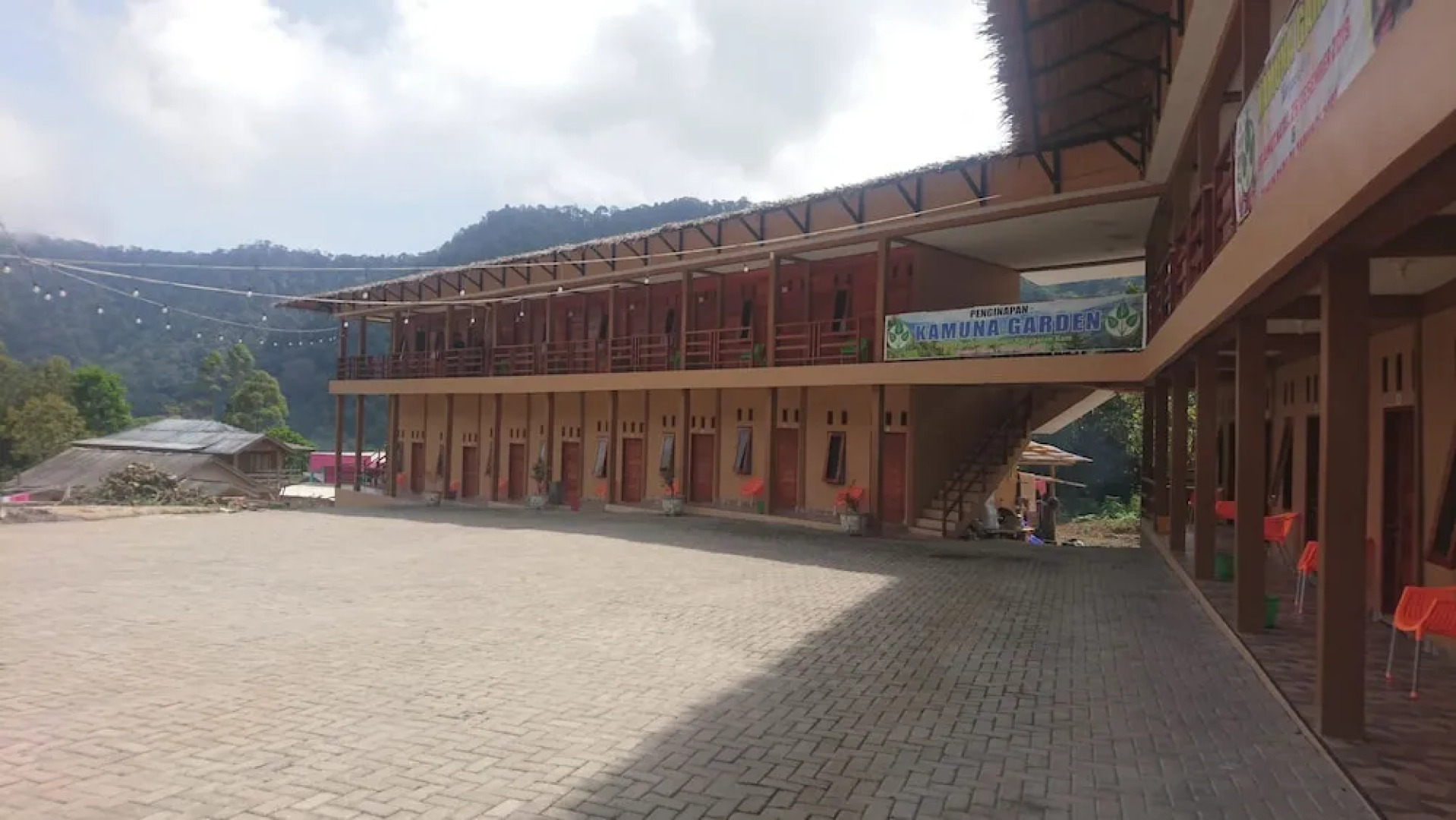 Penginapan Kamuna Garden 3