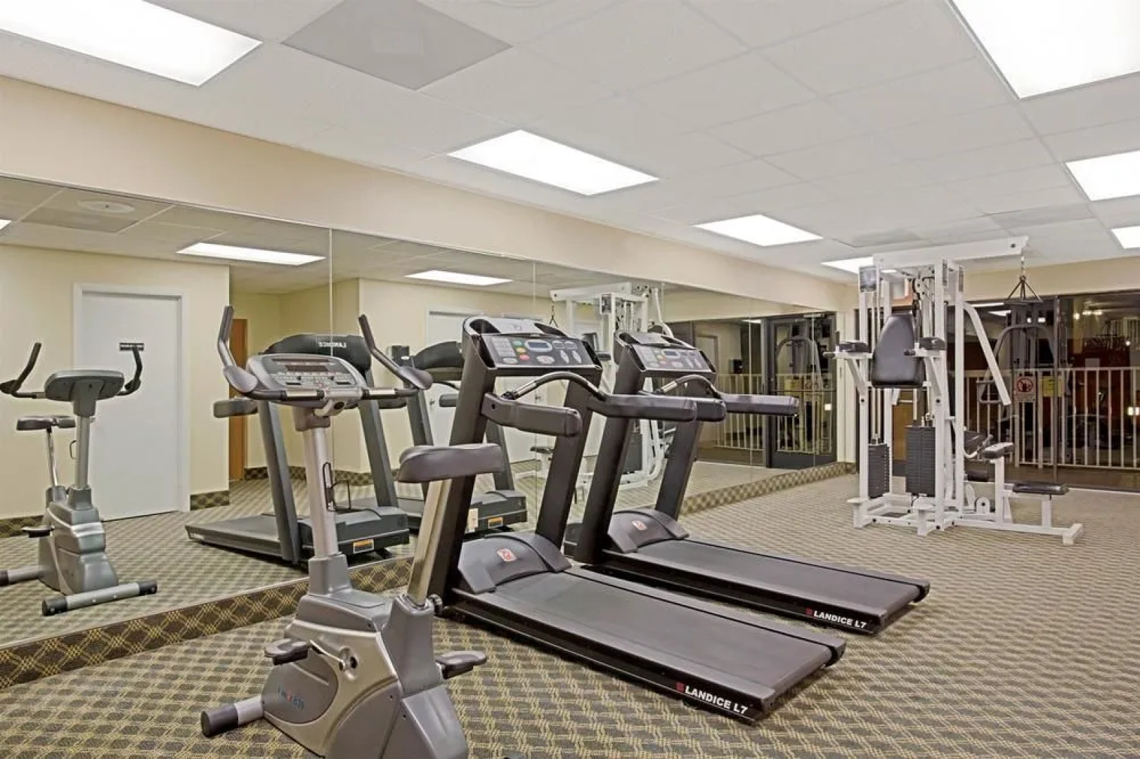 Days Inn & Suites Clermont