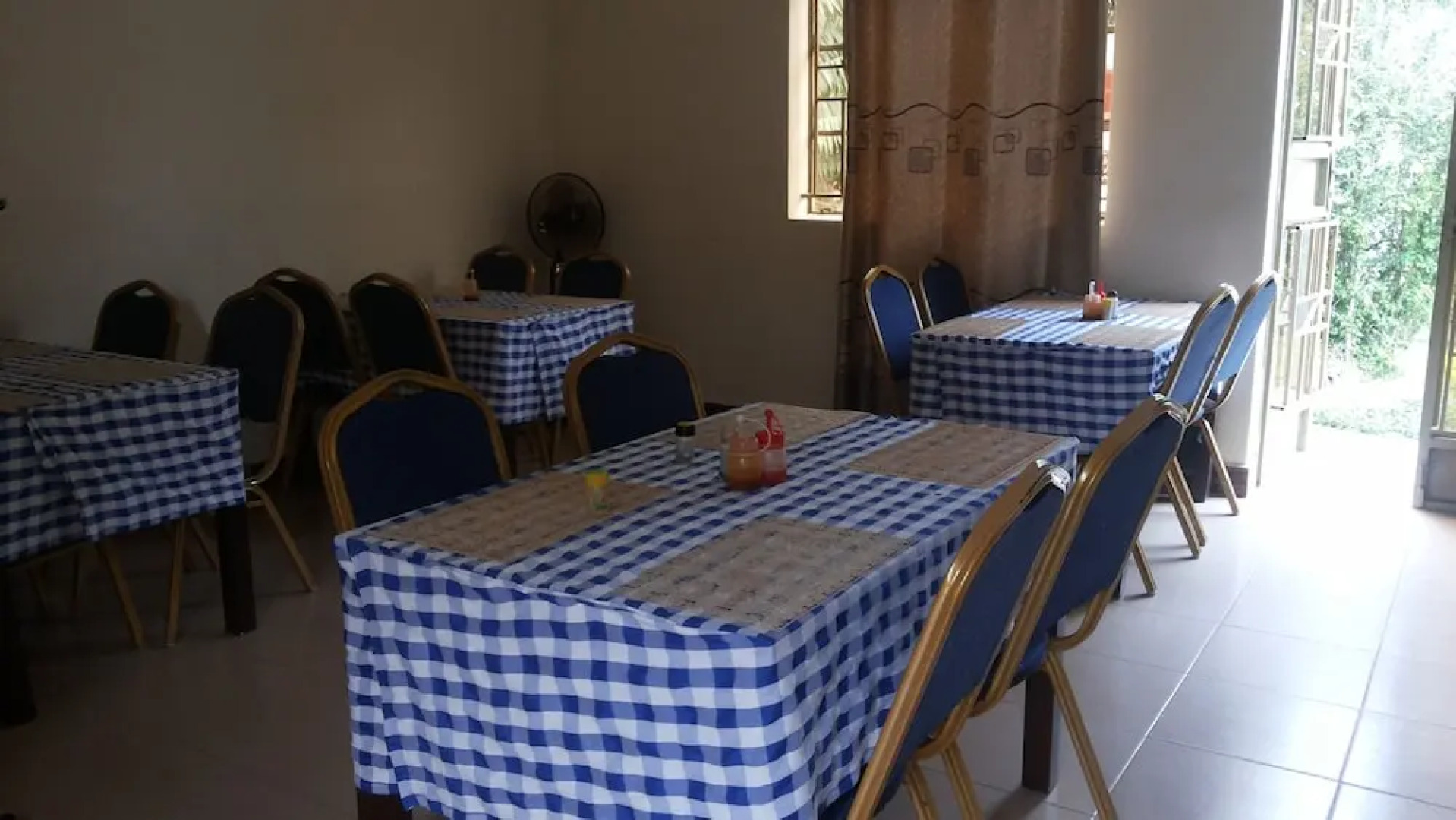 Blue Dove Hotel Arua