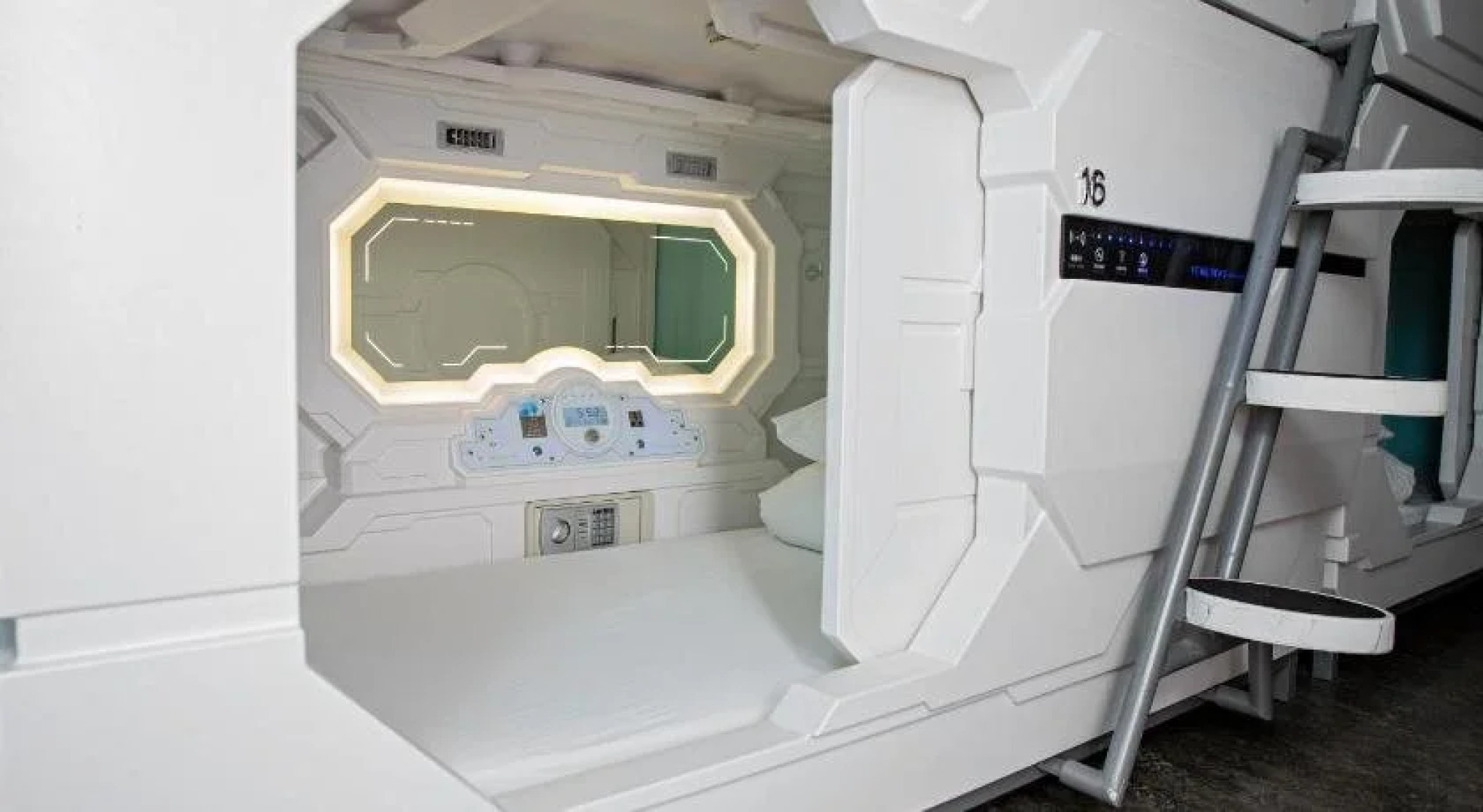 Puffin Nest Capsule Hostel