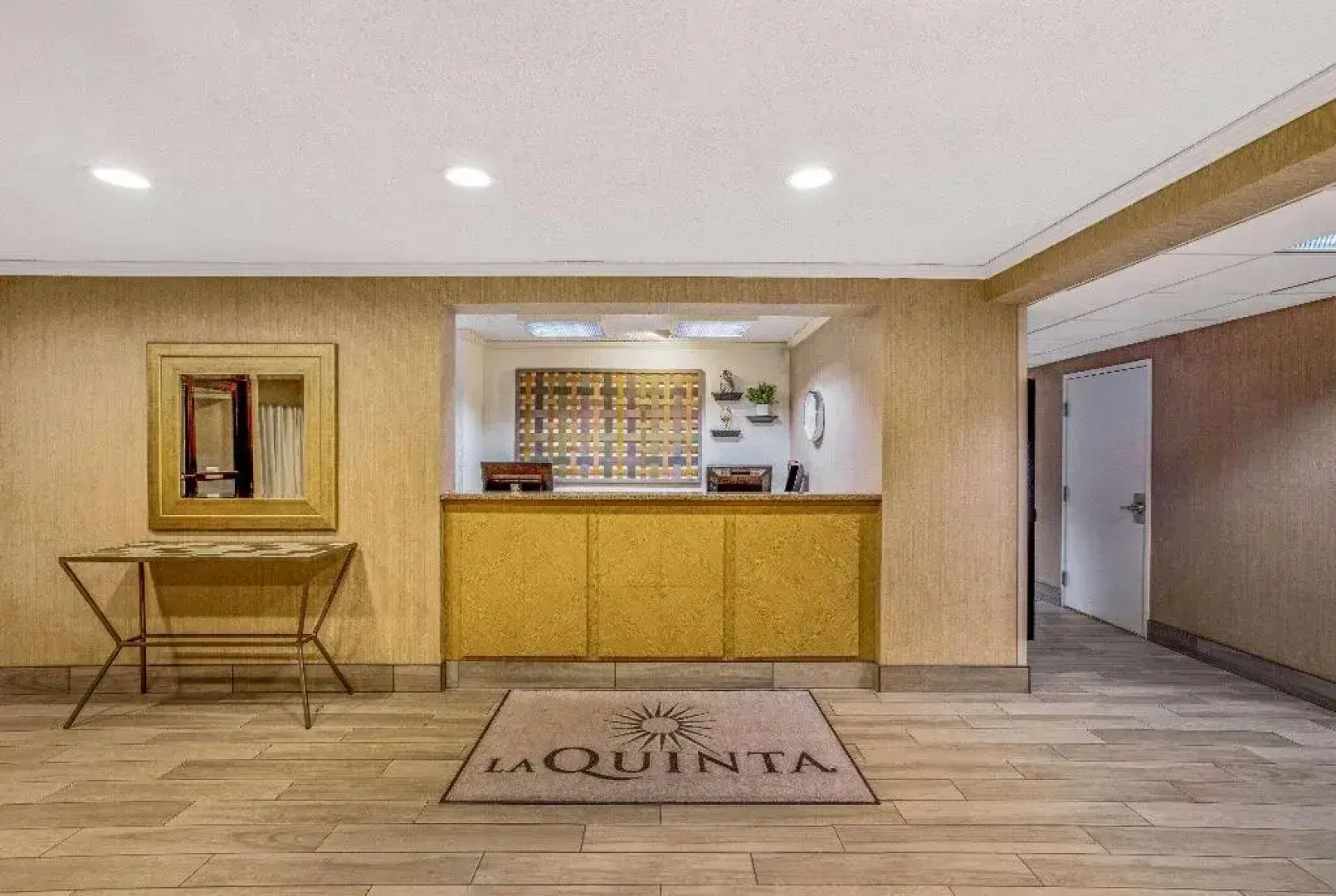 The La Quinta Inn Des Moines West Clive