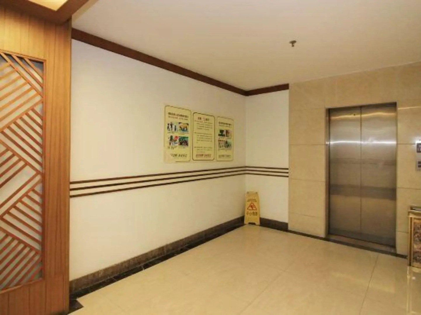 Xinjunyue Hotel Xincheng Passenger Station Branch