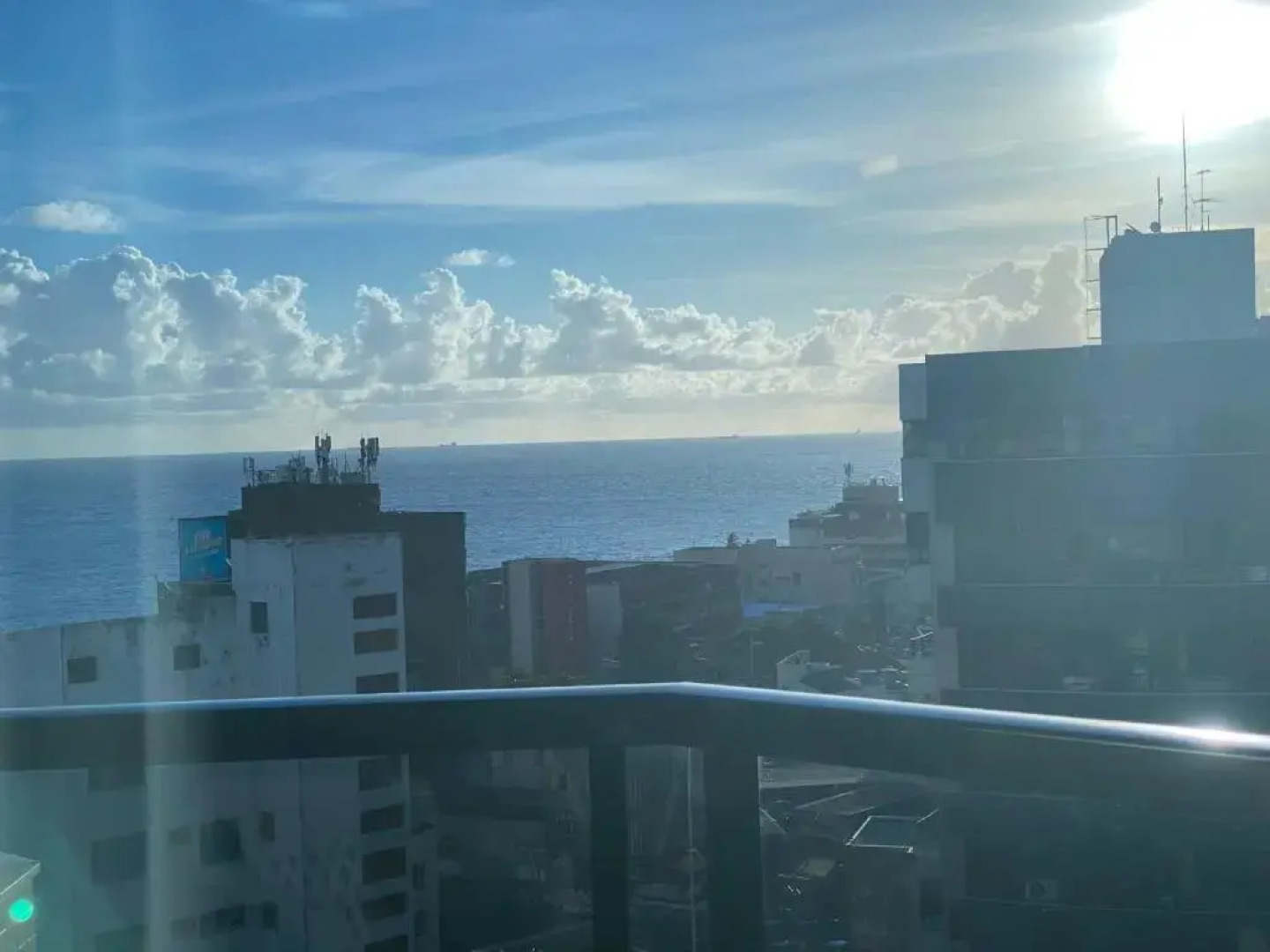 Condomínio Edifício Barra Tropical Residence