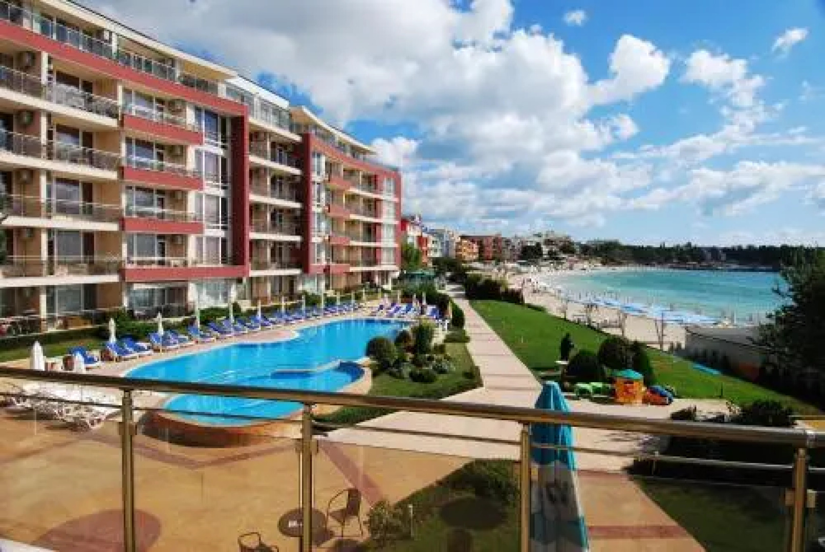 Aurelia Beach Complex