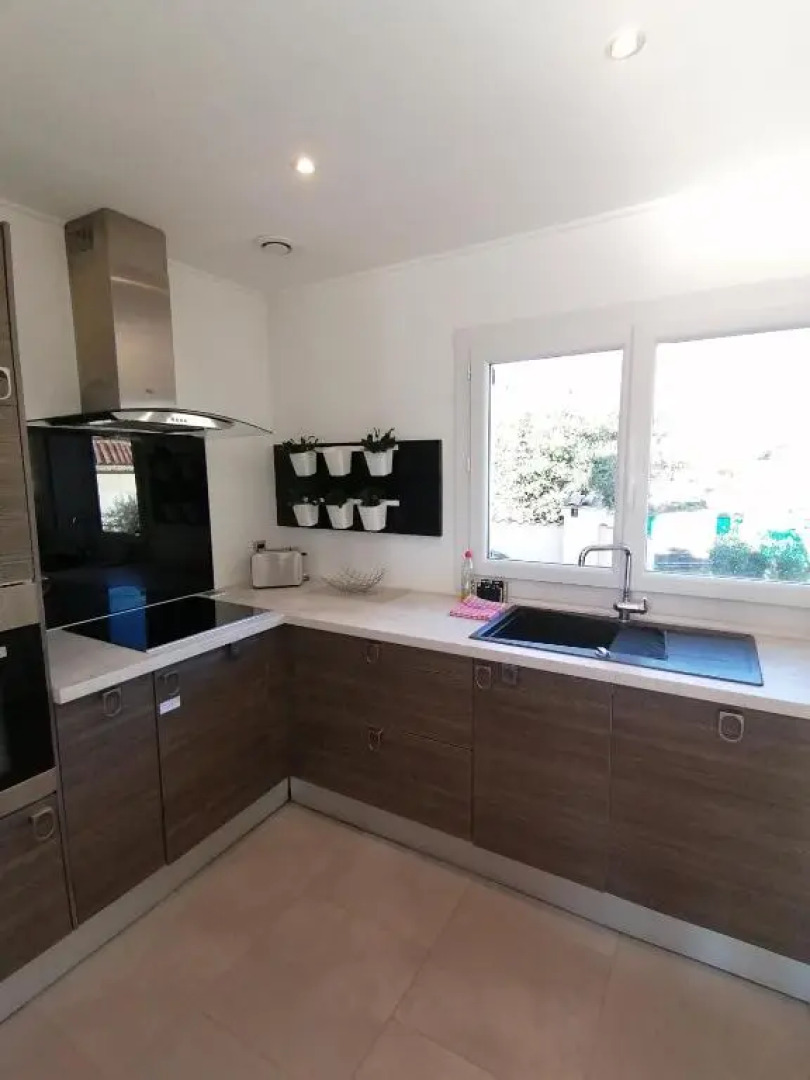 Bel appartement 76 m² dans maison avec vue mer