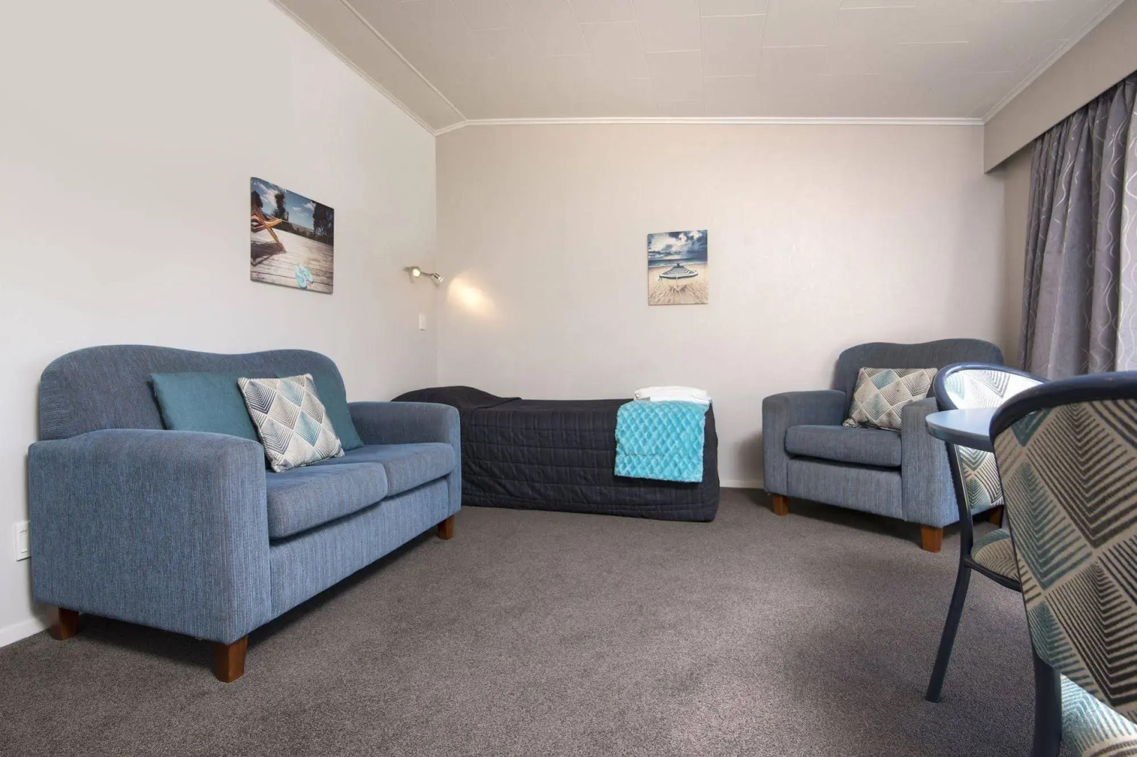 Bay Vista Waterfront Motel Picton