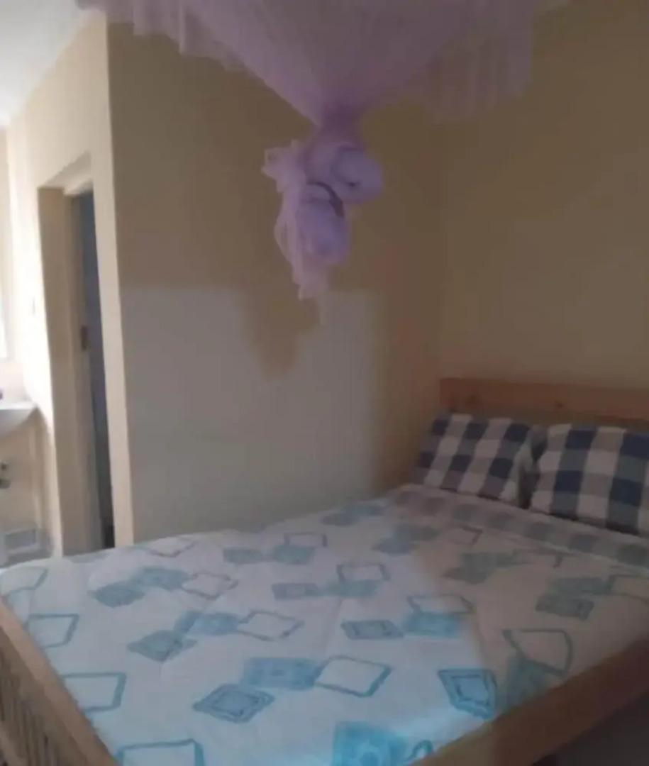 Caren Cottages & Airbnb Kitale