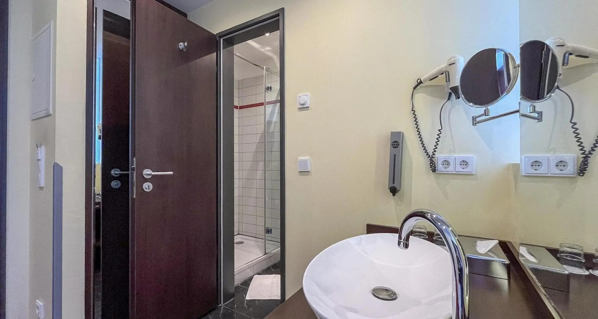 Best Western Plus Plaza Berlin Kurfürstendamm