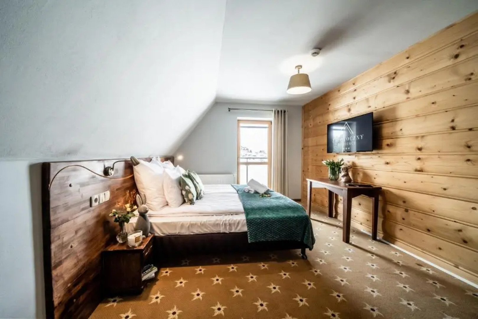 Zapotoczny Residence