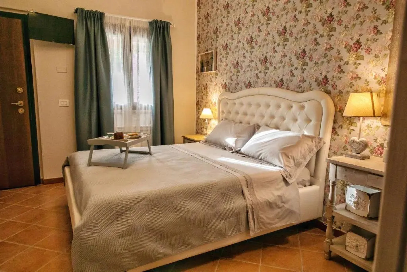 Il Mandorlo Fiorito bed and breakfast