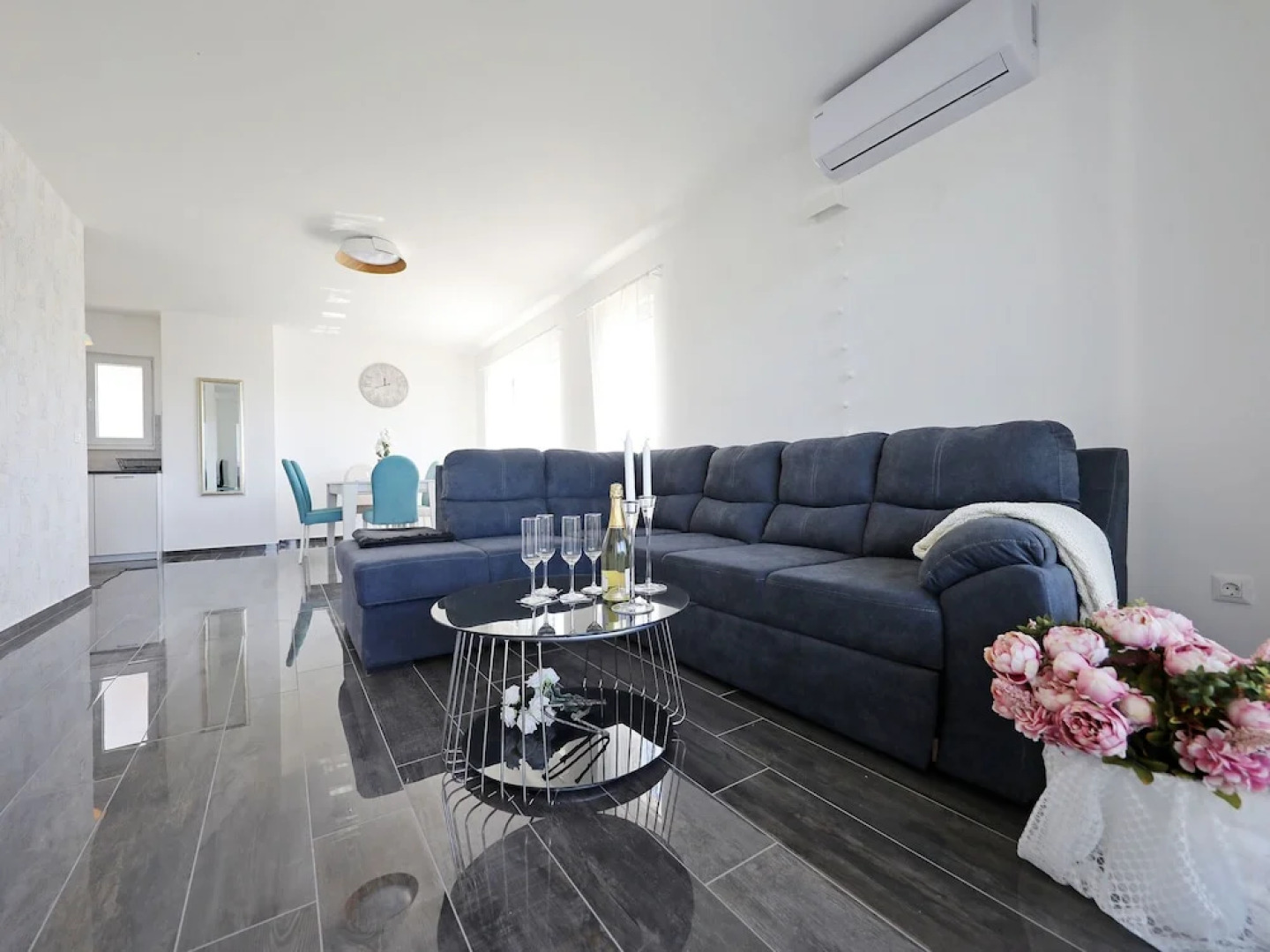 Modern Villa in Sveti Filip i Jakov With Swimming Pool