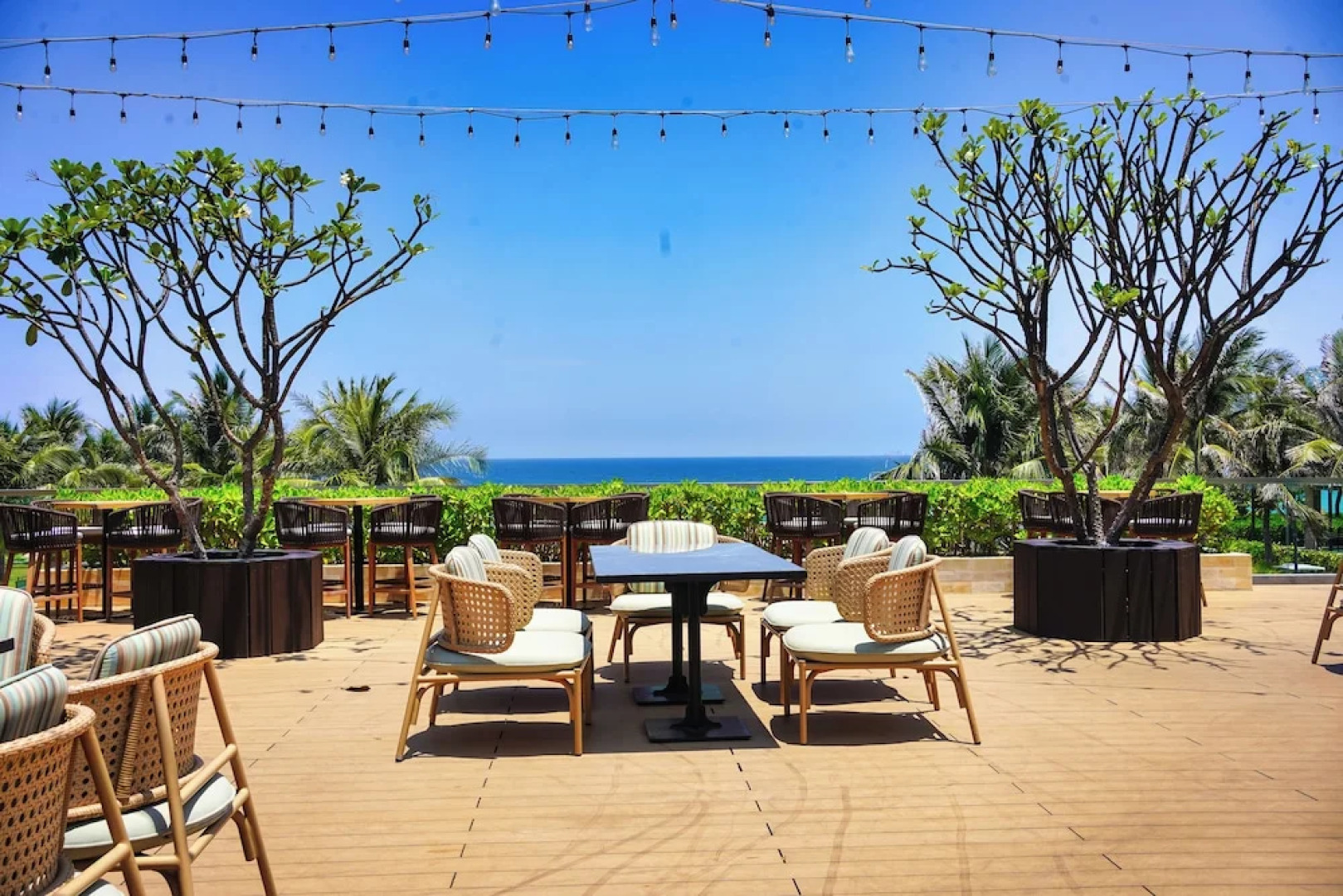 Seascape Villas in Long Beach Cam Ranh