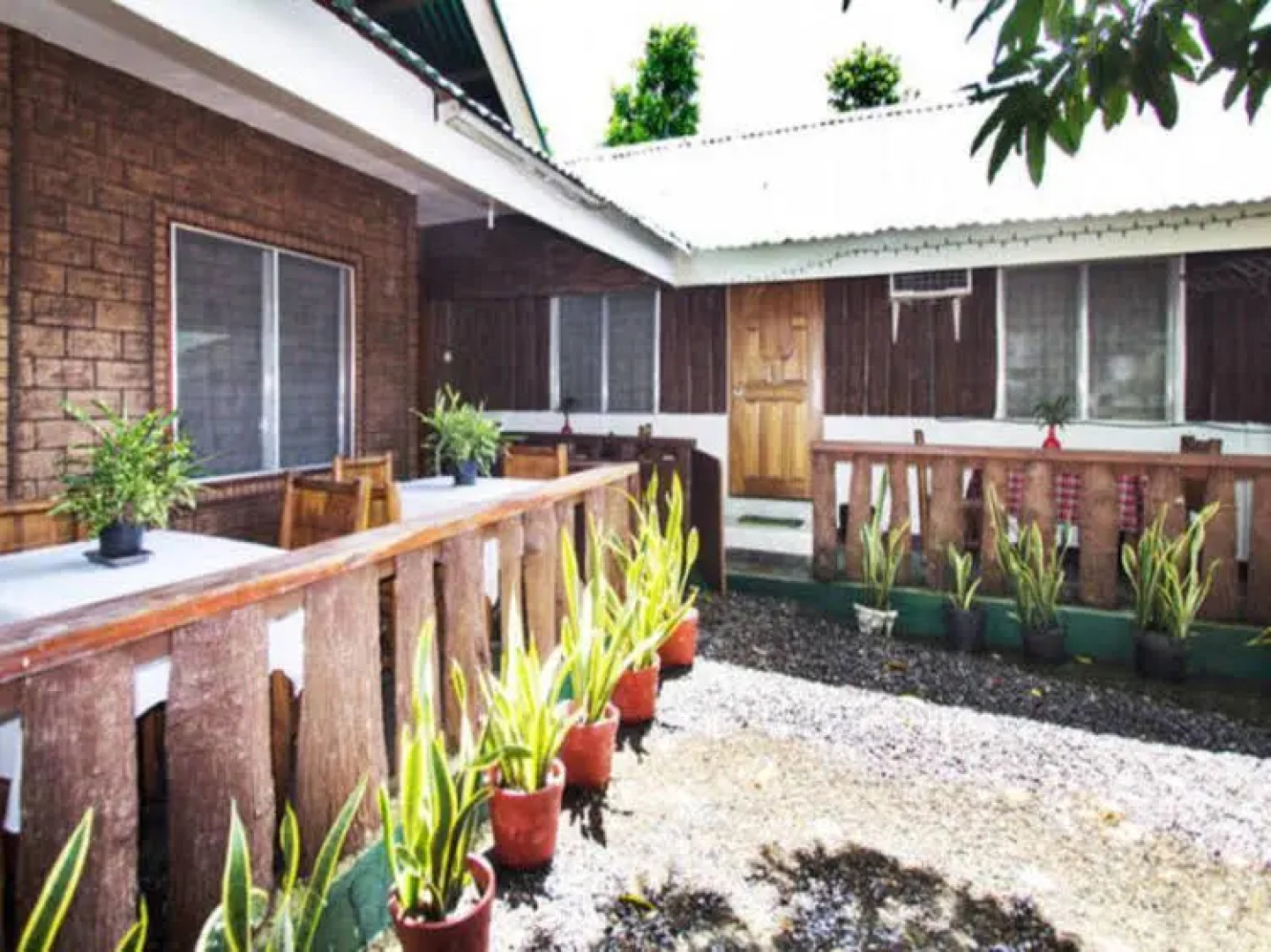 Homestay de Bai - Bed and Breakfast