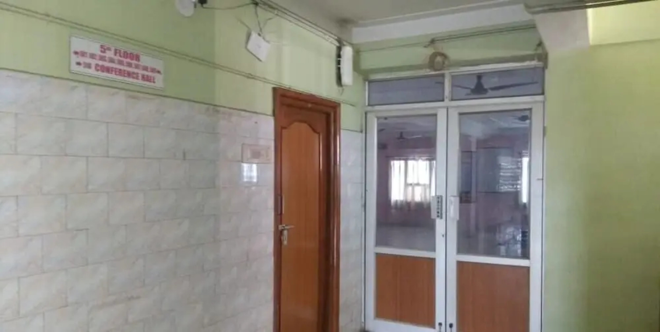 Iroomz Hotel Amaravathi