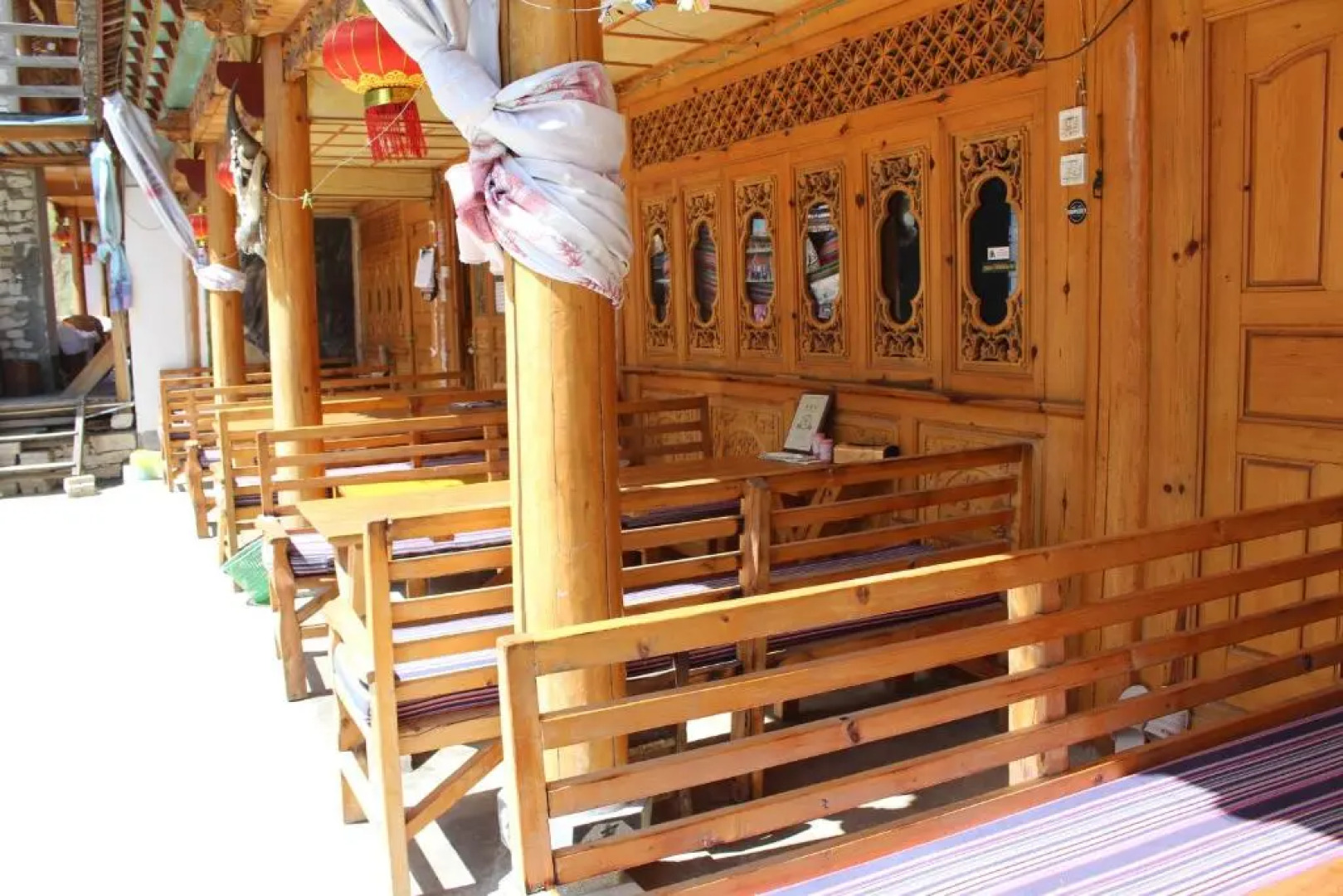 Tibet Guset House Tiger Leaping Gorge Shangrila