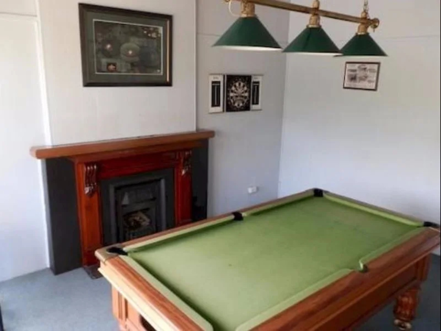 Woomargama Village Hotel Motel